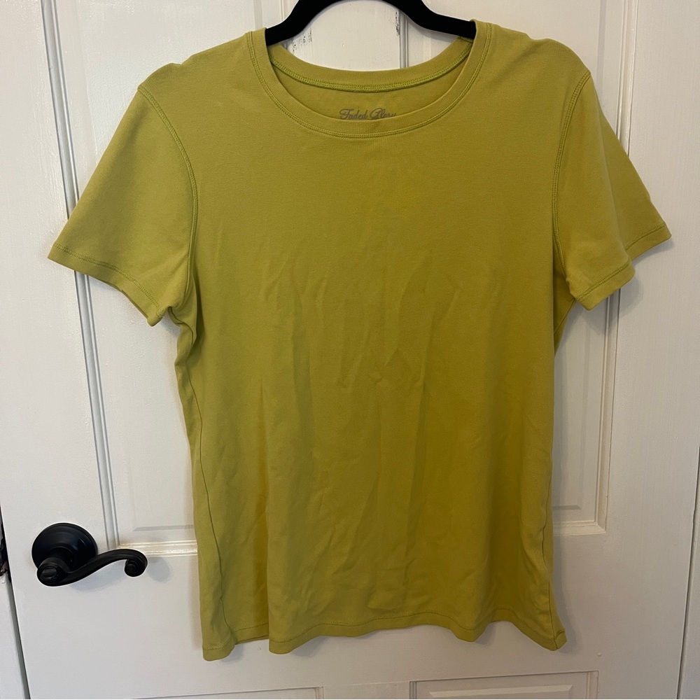 🩷 Faded Glory Green Stretch Short Sleeve Top